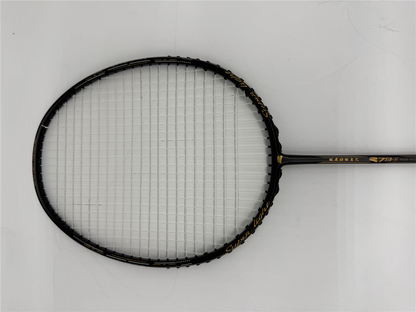 Badmintonschläger Zhang Ning Z-79S bespannt